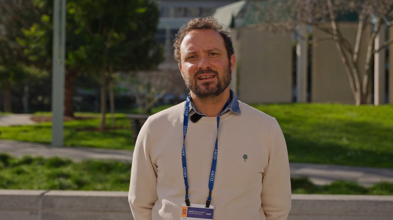 Cancer colorectal dMMR/MSI <50 ans vs. ≥ 50 ans en vie réelle : décodage moléculaire, clinico-pathologique, et données de survie